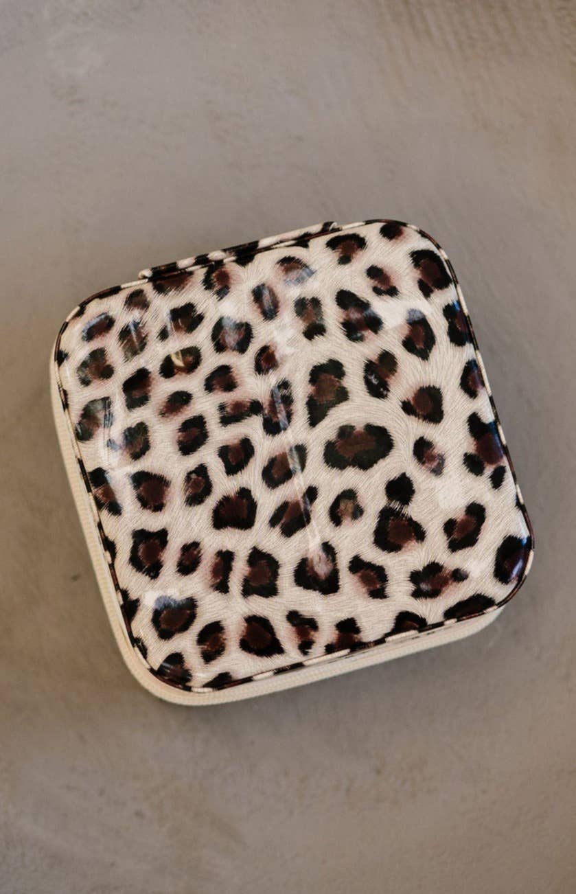 Christina Jewelry Case  Glossy - Leopard