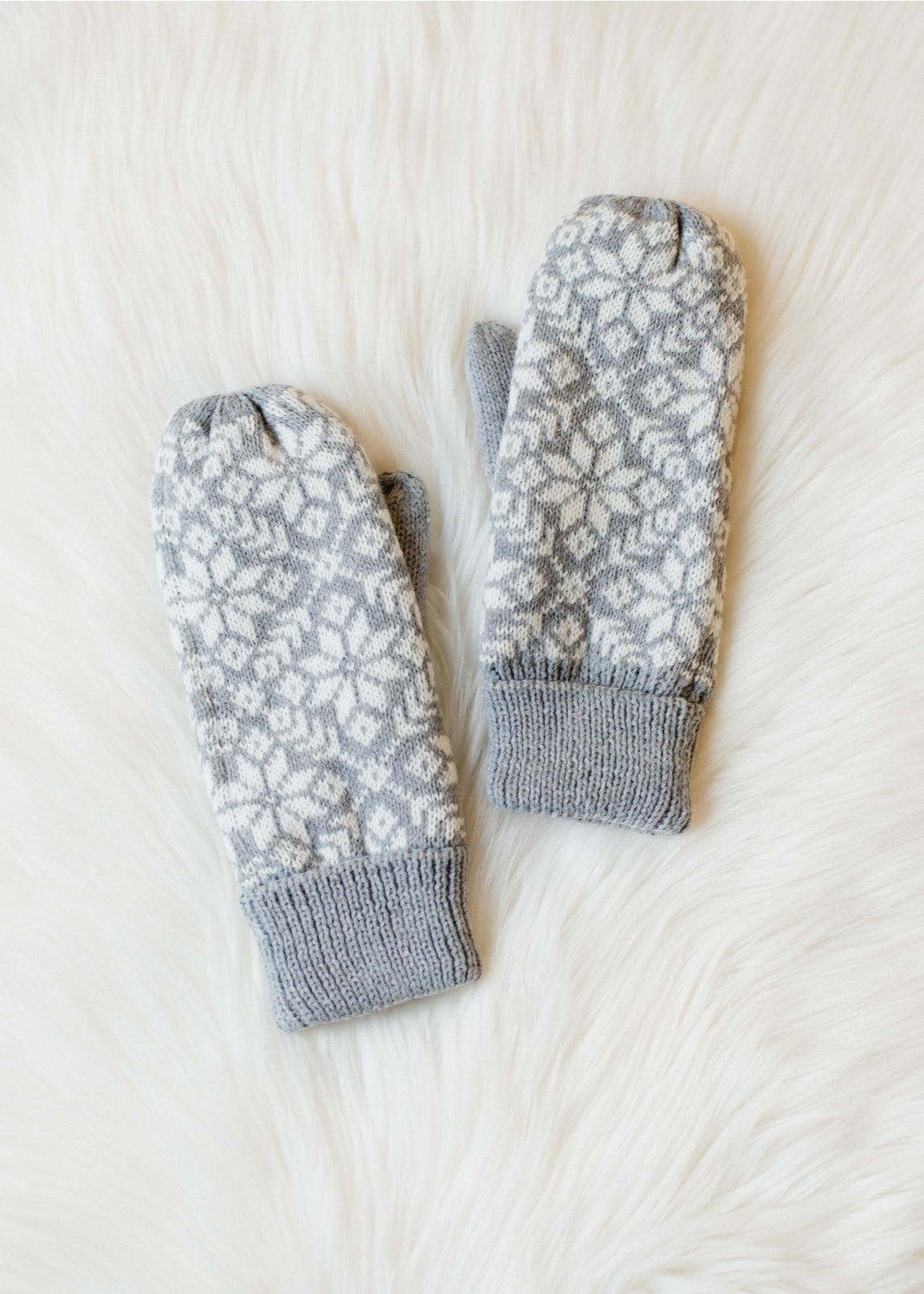 Gray & White Snowflake Knit Mittens